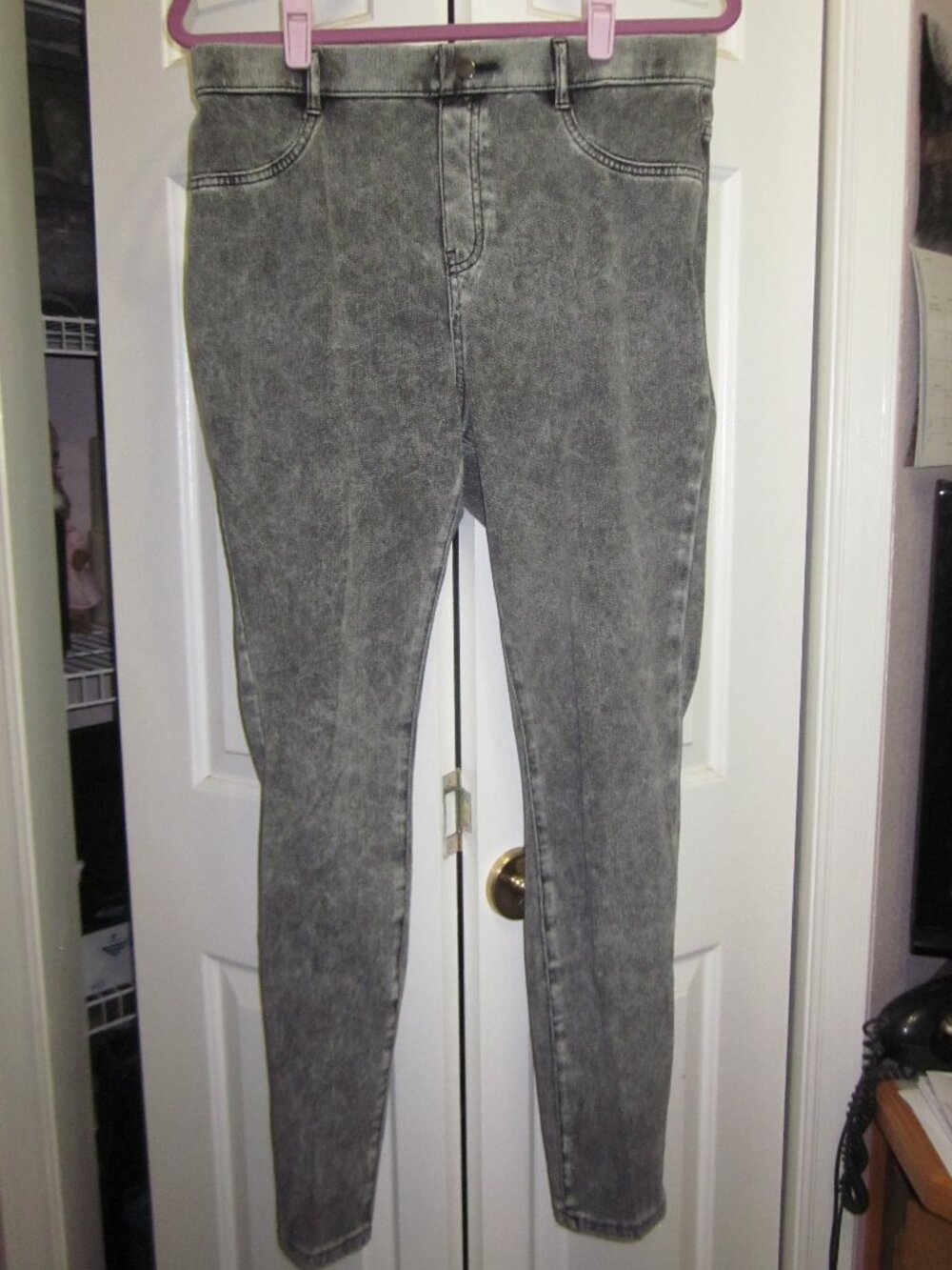 Time and Tru Black Acid Wash Knit Denim Jeggings Sz L